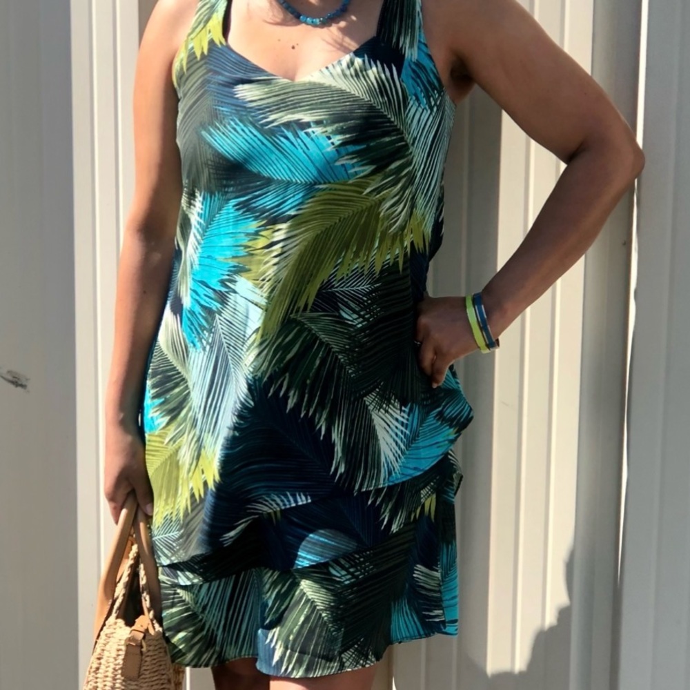 Tropical Leaf Print Sleeveless Dress